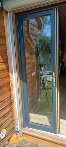 Remplacement d'un carreau de porte à Langeac