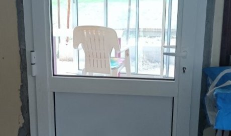 Remplacement d'un carreau de porte d'entrée d'une maison au Puy-en-Velay