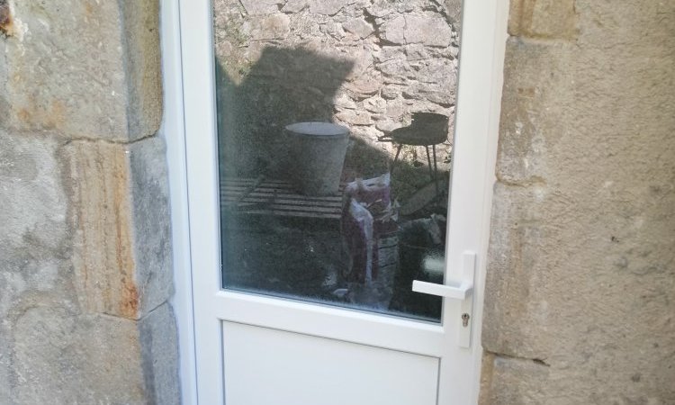 ISOBAT 43 - MENUISERIE SANMARTI Fontannes - Entreprise de menuiserie